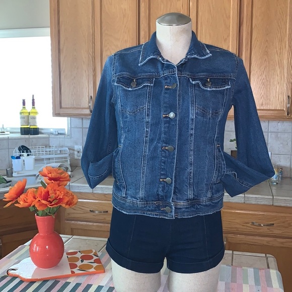 Universal Thread Denim Jacket - Picture 2 of 8